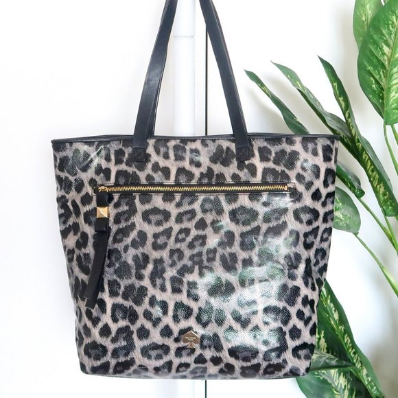 kate spade Handbags - Kate Spade Grey & Black Large Tote Bag